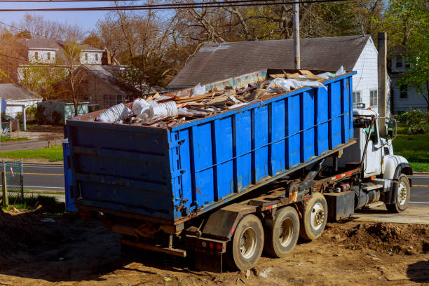 Best Construction Debris Removal  in Geneseo, IL